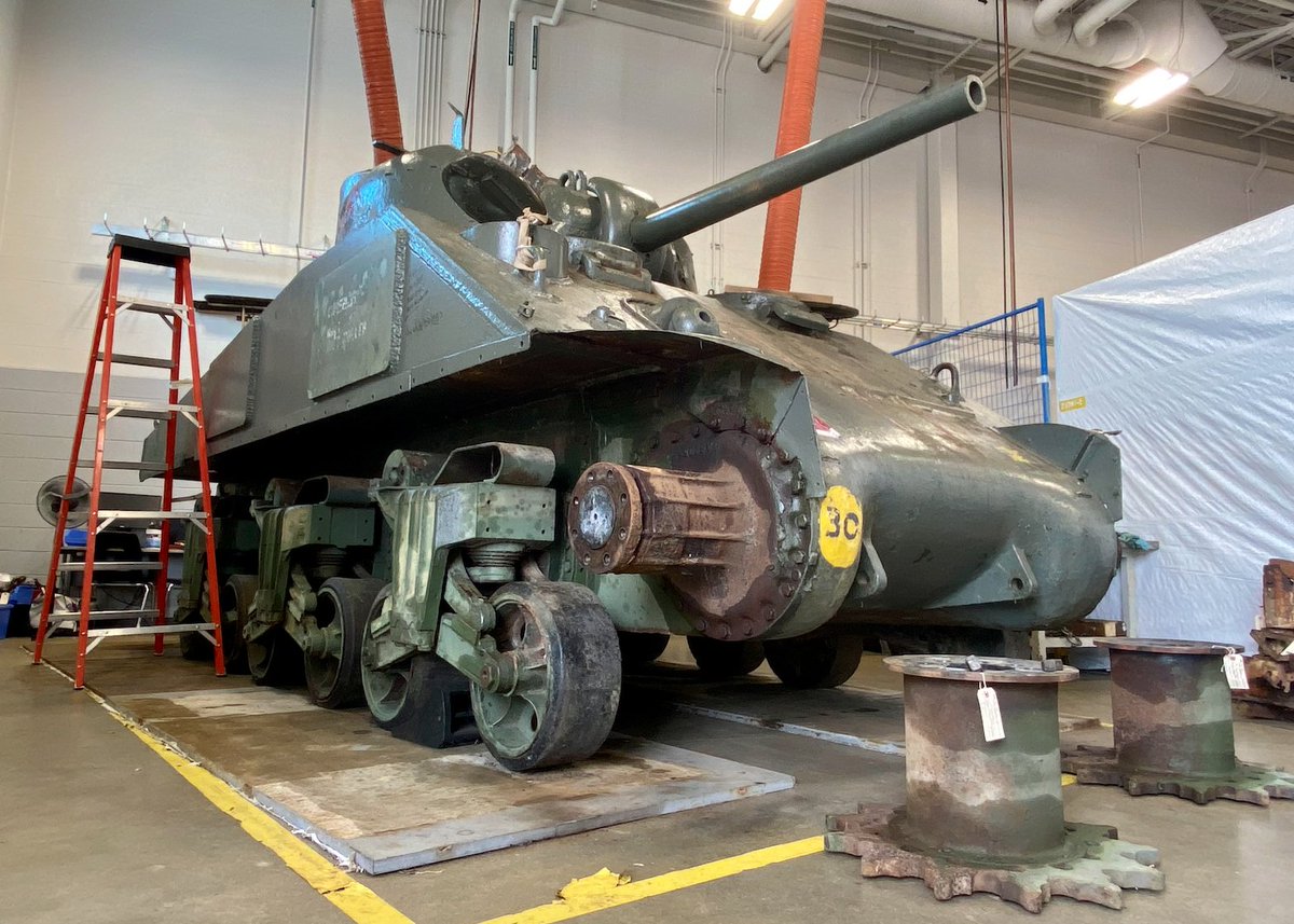 CityofLdnOnt's tweet photo. We got a sneak peak of the Holy Roller tank, currently being housed at Fanshawe’s School of Transportation Technology &amp; Apprenticeship, where students &amp; volunteers are working to preserve the tank.

Thanks for showing us all the great progress, @FanshaweCollege!

#LdnOnt https://t.co/is75PPv3oW
