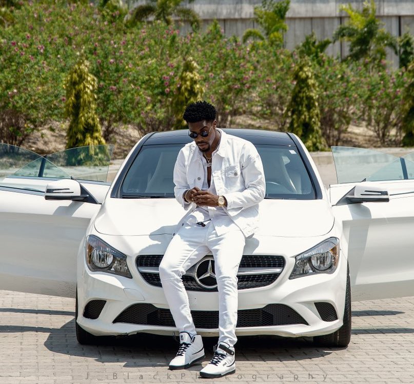 From bolt driver to Benz owner! It’s Transformation Thursday for #BBNaija star and lifestyle influencer, Neo Akpofure. He shares his Mercedes Benz birthday gift given to him by his fans. Congratulations @NeoAkpofure!

(📸 j_blackphotography) #GlaziaNow #Lifestyle