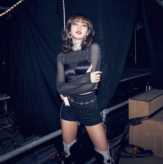 stellariumx's tweet photo. 𝙎𝙩𝙚𝙡𝙡𝙖𝙧𝙞𝙪𝙢 𝙞𝙣 𝙊𝙨𝙖𝙠𝙖! 🇯🇵
𝙏𝙤𝙣𝙞𝙜𝙝𝙩 we are gonna 𝙠𝙞𝙡𝙡 your 𝙡𝙤𝙫𝙚 💔🔨 
[#Stellarium_𝐉𝐚𝐩𝐚𝐧𝐓𝐨𝐮𝐫𝟐 #Stellarium_𝐎𝐬𝐚𝐤𝐚 ]
#PAIGE ; Espero que ya estén preparados para más sorpresas, porque el escenario va a brillar hoy ¡nos vemos más tarde! ❤️ https://t.co/z45I5keD2c