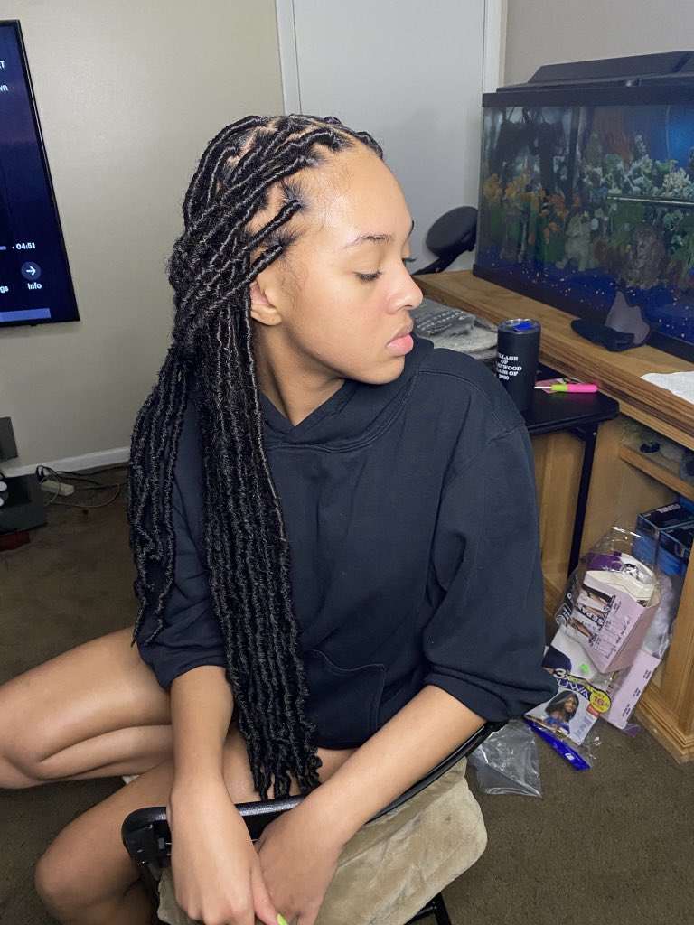 📢ATTENTION PV STUDENTS📢School is approaching and I will be doing a special $5 off any style Aug 23-Sep 6th. The site will open AUGUST 13TH! 
Please Share to Spread the Word🤍
-Booking site below 
daldidthat.as.me
#pvamu #pv25 #pv24 #pv23 #pv22