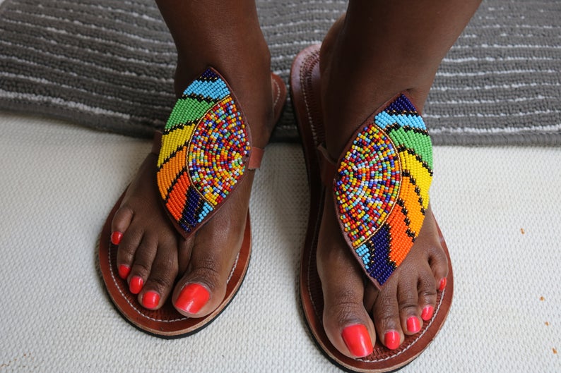 Radience_Market's tweet photo. Summer isn't over yet! Who needs sandals?! https://t.co/EHrT2V8uX0 has a variety of handmade beaded, leather sandals that run up to women's US size 12!

#BLACKOWNED #Supportblackbusinesses #BlackOwnedBusiness https://t.co/wo51aqcqsX