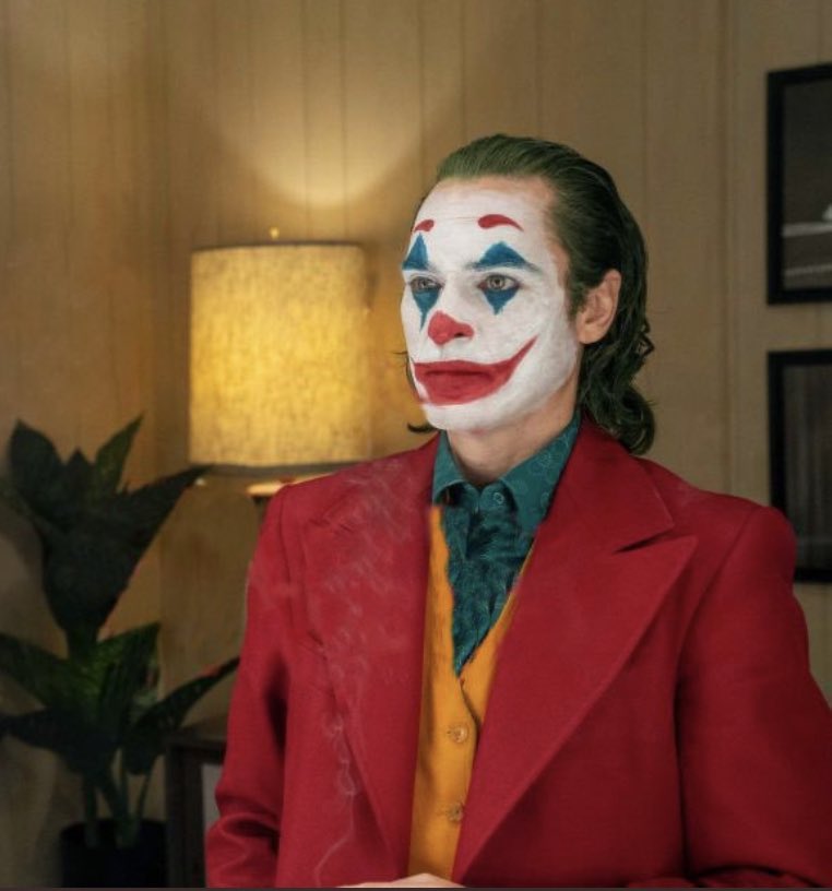 Me after deleting Snapchat &amp; getting logged out, then finding out it’s down 🤣🤦🏻‍♂️ what a dayyy #snapchat #snapchatdown