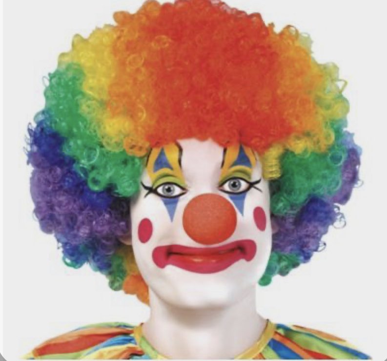 rihanna_r09's tweet photo. me deleting snapchat and reinstalling it thinking that would solve the problem #snapchat #snapchatdown https://t.co/OPuh2Mlkb5