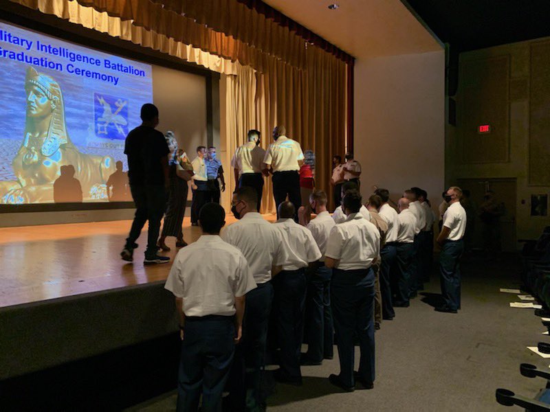 Raptor_Se7en's tweet photo. Congratulations to Class 210113 from Alpha Company, 344th MI BN as the newest members of the Signal Intelligence Analyst field. #SilentSentinels #VictoryStartsHere @SentinelSix @SentinelSe7en @ColdCobra_6 @ColdCobra_7 @Anarchy_VI @Anarchy_VII @SentinelThr33 https://t.co/Su7JFASBzK