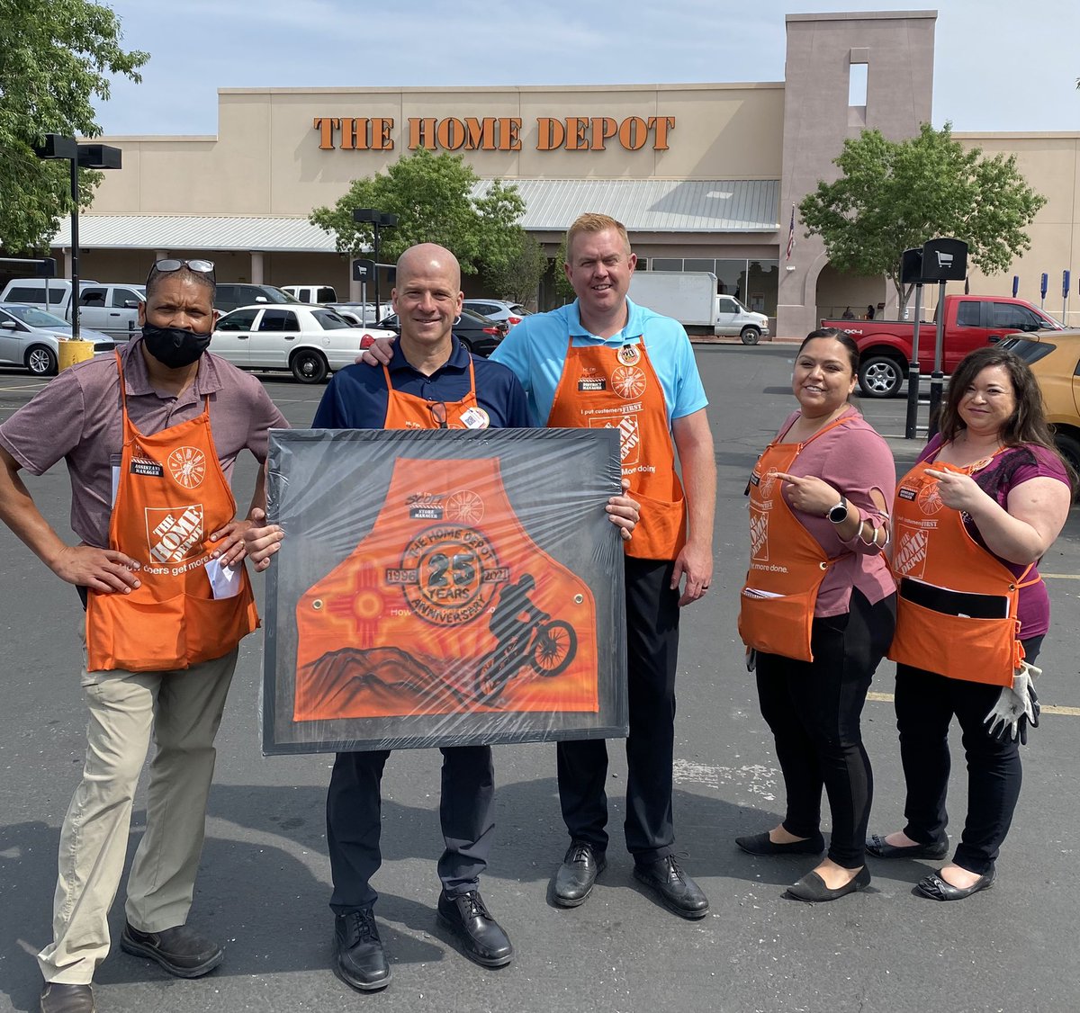 Congratulations Scott on 25 Amazing Years !!! Happy Anniversary!!