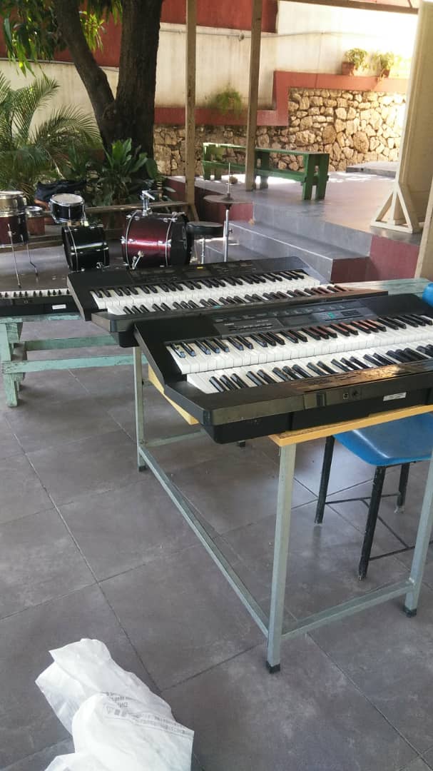 Music Heals Int. tweet media