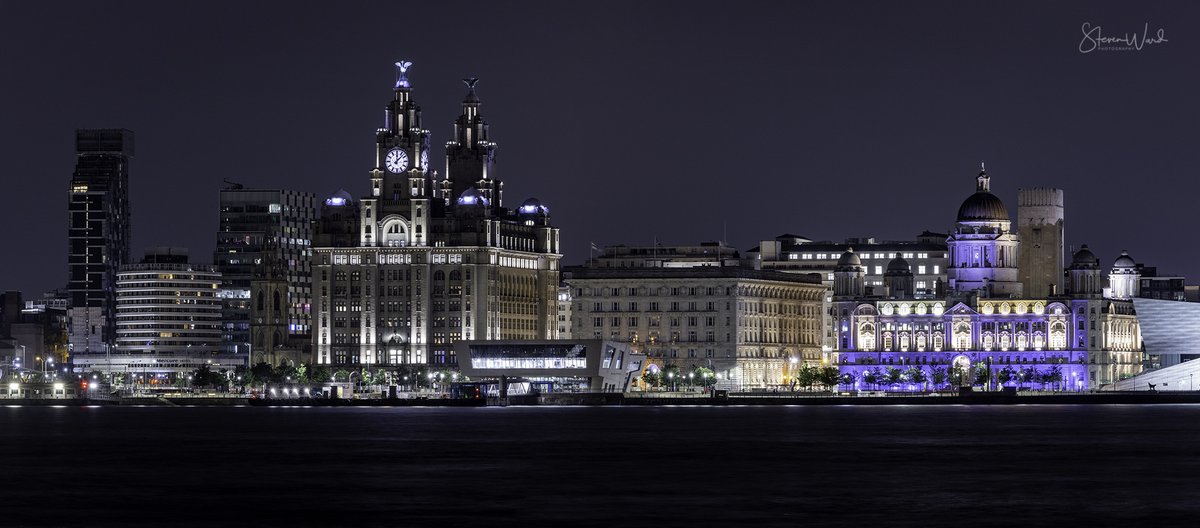 Our Skyline is 😍   
@lpoolcouncil @YOLiverpool @itsliverpool @BBCNews @ExploreLpool @PicsOfLpool @lpoolcouncil @RLB360 @LiverpoolVista @inmylivpoolhome @LivEchonews @CanonUKandIE @bbcweather @StormHour
 #liverpool  #liverbuildings @scousescene