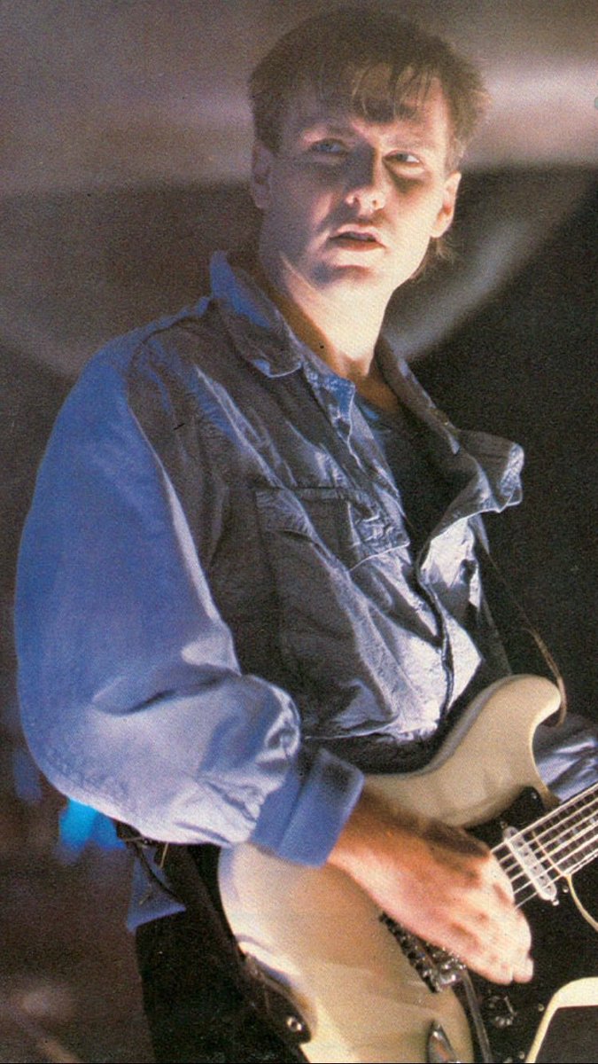 Lerxst15's tweet photo. @Guillermotwblog @vivien2112 @Suzanne_deMello @RushFamTourneys @Chrised90751298 https://t.co/WryWXo53BM