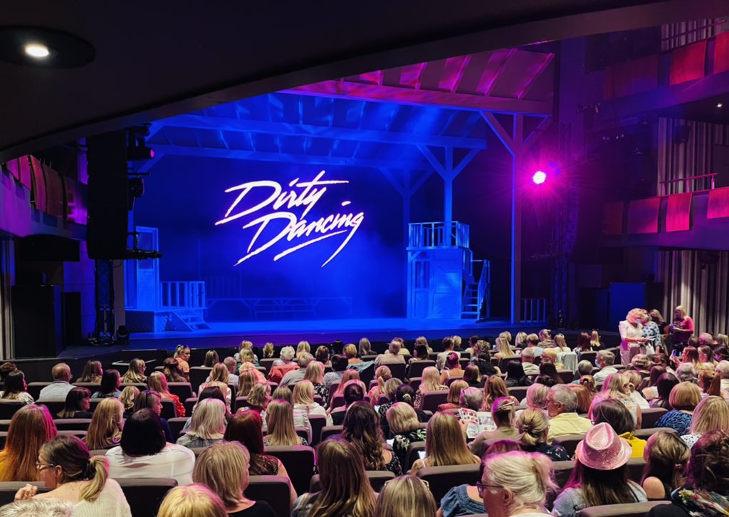 Exactly 500 days since we were forced to close <a href="/LastShipMusical/">The Last Ship</a> 🚢 US Tour. Tonight we are finally back at work… with an audience! Love to all the @ddonstage family 🍉💃