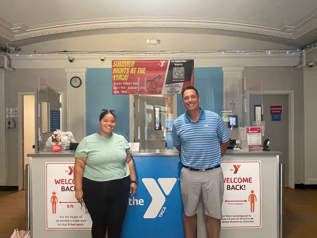 MVYMCA's tweet photo. Congratulations and thank you to Devyn Carlson of Methuen! This generous young lady graduated from nursing school and raised more than $250 for YMCA food programs at her graduation party! Thank you to all who donated. #HungerHero #TheYFeedsKids #StrongYStrongCommunity #mvymca https://t.co/YugnNKZ2rV