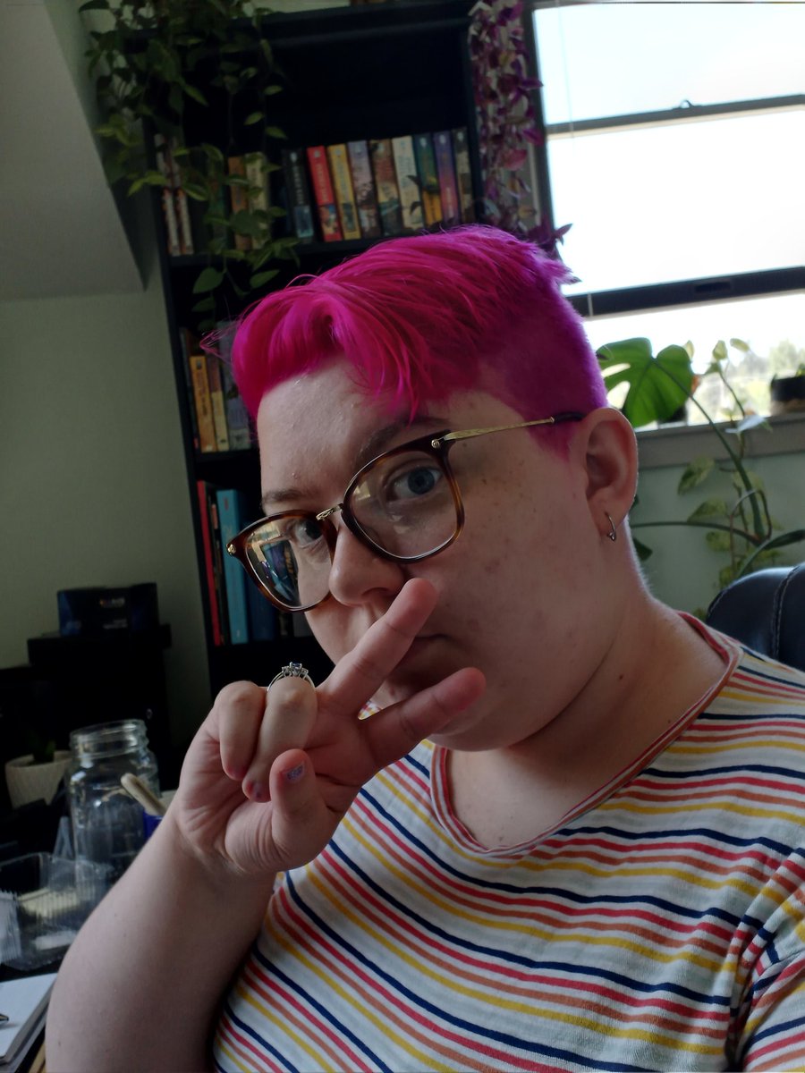 captaindadly's tweet photo. New hair https://t.co/enCD0af1OT