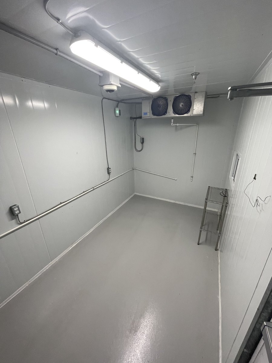 How important is a walk in freezer to my fellow hash makers. To me it’s a very important piece of equipment that allows me a greater ability to control and preserve my aromatic volatiles ie Terpenes , thiols etc