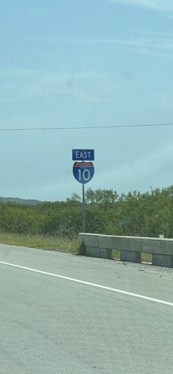 gonled's tweet photo. Texas⭐️ 2021 !!! #gonled #summerroadtrip2021 #Texas https://t.co/dMdxJDoXqq