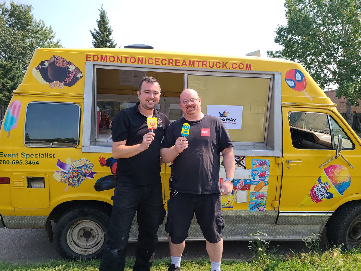 EdmKingsway's tweet photo. Cooling off Kingsway!
Thank you ice cream treats for our businesses that helped keep Kingsway clean! #15toClean
@CampbellColleg1 @SCCPRFirstAid #RGO @yegfoodbank https://t.co/BzKj30LMKG