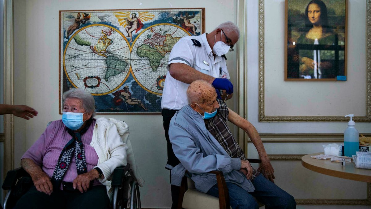 FRANCE24's tweet photo. Israel to offer third coronavirus 'booster' shot for over 60s https://t.co/ZAtsZBCzi8 https://t.co/R2bnpztGcg