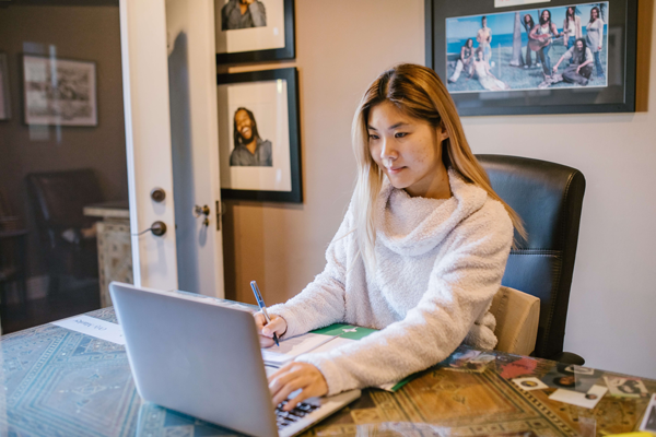 auditionapp's tweet photo. Top 5 Sales Management Training Programs &amp; Courses Online [2021] — https://t.co/aSOjioQ9x4 https://t.co/1BrTpBhiyH