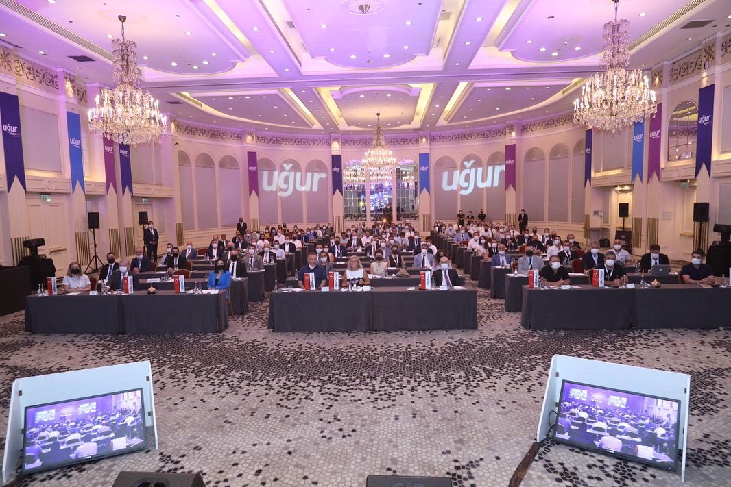 BUEK Başkanımız Sn. <a href="/EnverYucel/">EnverYucel</a>, İstikrarlı Büyüme İçin Kararlı Liderlik temalı toplantımızda değerli kurucularımızla bir araya geldi.

“Uğur’un güçlü geçmişini geleceğe taşımaya devam edecek ve bu yolda değerlerimizi hiçbir zaman kaybetmeyeceğiz”

#TürkiyeninEğitimGücüyüz