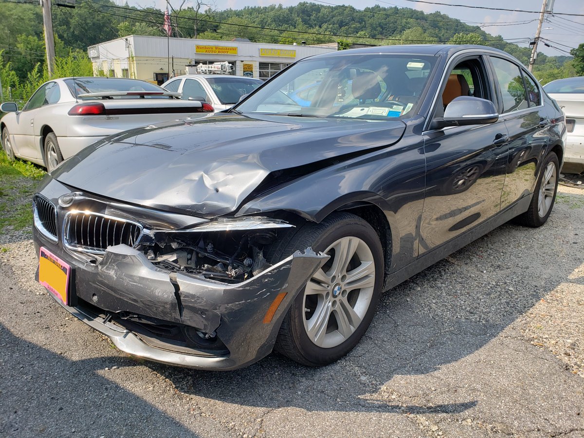 NorthStateCus's tweet photo. One day closer to the weekend! What's rolling into your shop? #tesla #model3 #awd #twinning #bmw #328i #xdrive #roughday #crushed #frontdamage #reardamage #authorized #collision #professionals #quality #integrity #northstatecustom #northstateautobahn #est1970 #nscapp https://t.co/a3HEUUclDH