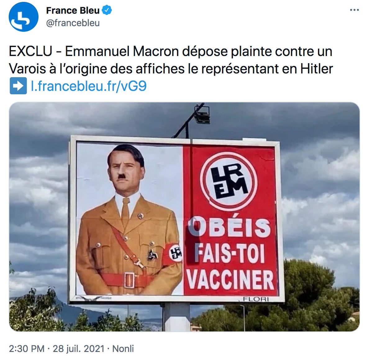 HansEichbaum's tweet photo. Le mandat de l'@emmanuelmacron en deux tweets : 
- caricaturer Mahomet, c'est rigolo,
- caricaturer Macronet, c'est la taule.

cc @michelflori https://t.co/wHSn6xdnz7