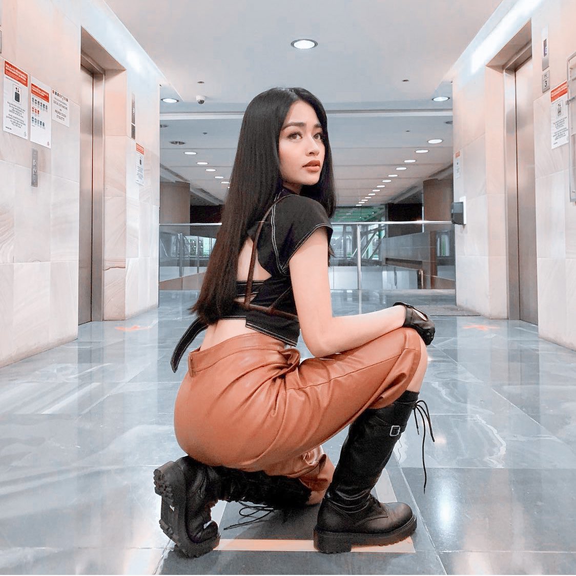 vivonree's tweet photo. DAMN YES YOU’RE DAMN FINE, MISS VIVOREE 🔥 https://t.co/aV1jLBFIeo