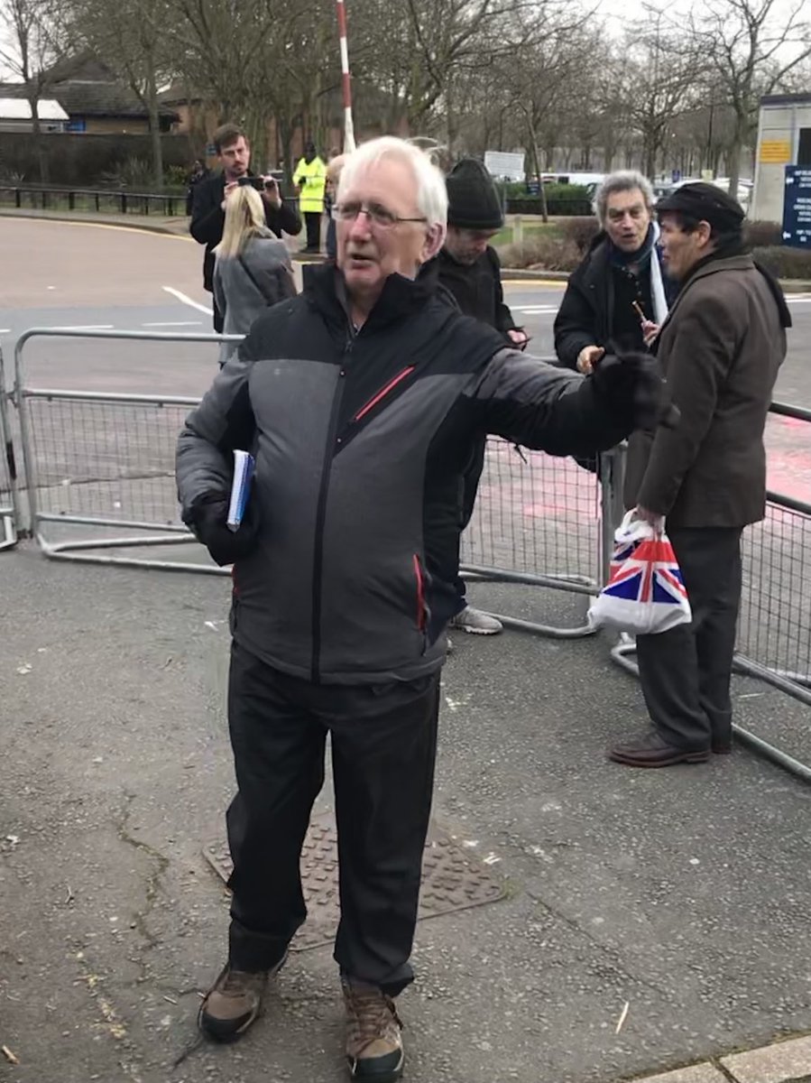 martinbray3's tweet image. ⁦@CraigMurrayOrg⁩ ⁦@cmurrayjustice⁩
#haroldpinter #assange #nobleprize

craigmurray.org.uk/archives/2008/…

craigmurray.org.uk/archives/2020/…

nobelprize.org/prizes/literat…