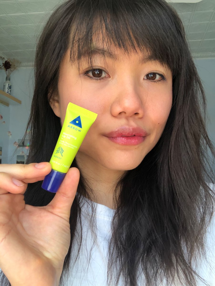 It's #NationalLipstickDay & we're here to remind you that lip oils deserve to be a party of the celebration, too. Not quite a balm & not quite a gloss, Arrow's Nourishing Lip Oil reacts to the pH in your skin to naturally develop a color-enhancing pink 👄 cur.lt/nxfcvzcgj