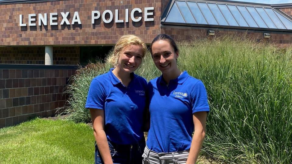 StudentLifeBU's tweet image. It’s National Intern Day! Here are some of our Baker Summer interns. Mia Wilhoit (right), Lenexa Police; McKenzie Kuhlman (right), Point O'Pines Camp; Luca Janssen, Midwest Foreign Policy Institute; Mackenzie Chinn, Sunflower State Games. #BakerUniversity #BakerU #BakerWildcats