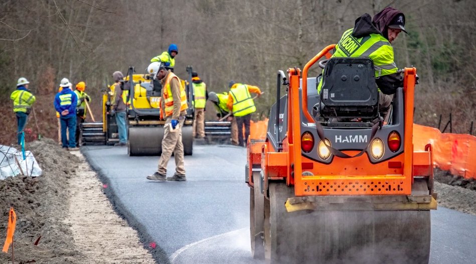 LeaflineTrails's tweet image. By connecting trails, connecting communities we can #BuildBackBetter! Learn how we can harness the economic, health, environmental, &amp;amp; mobility benefits of trails for a resilient future: vimeo.com/459560247
#TrailsTransform #infrastructure