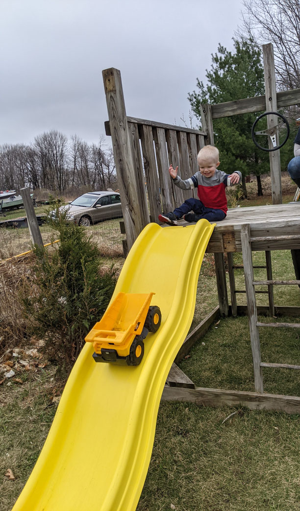 lapheadstart's tweet photo. Isaiah had a blast rolling different things down the slide, tossing rocks into puddles, and using a stick to splash water and draw letters, working his large-motor skills AND teaching him problem solving and cause and effect. PLAY is an incredible source of learning and growth! https://t.co/yX2A9TkS48