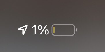 lauRL__'s tweet photo. @SoraaRL And now my phone randomly hits 1% again lmaoo https://t.co/chNNf24rm3