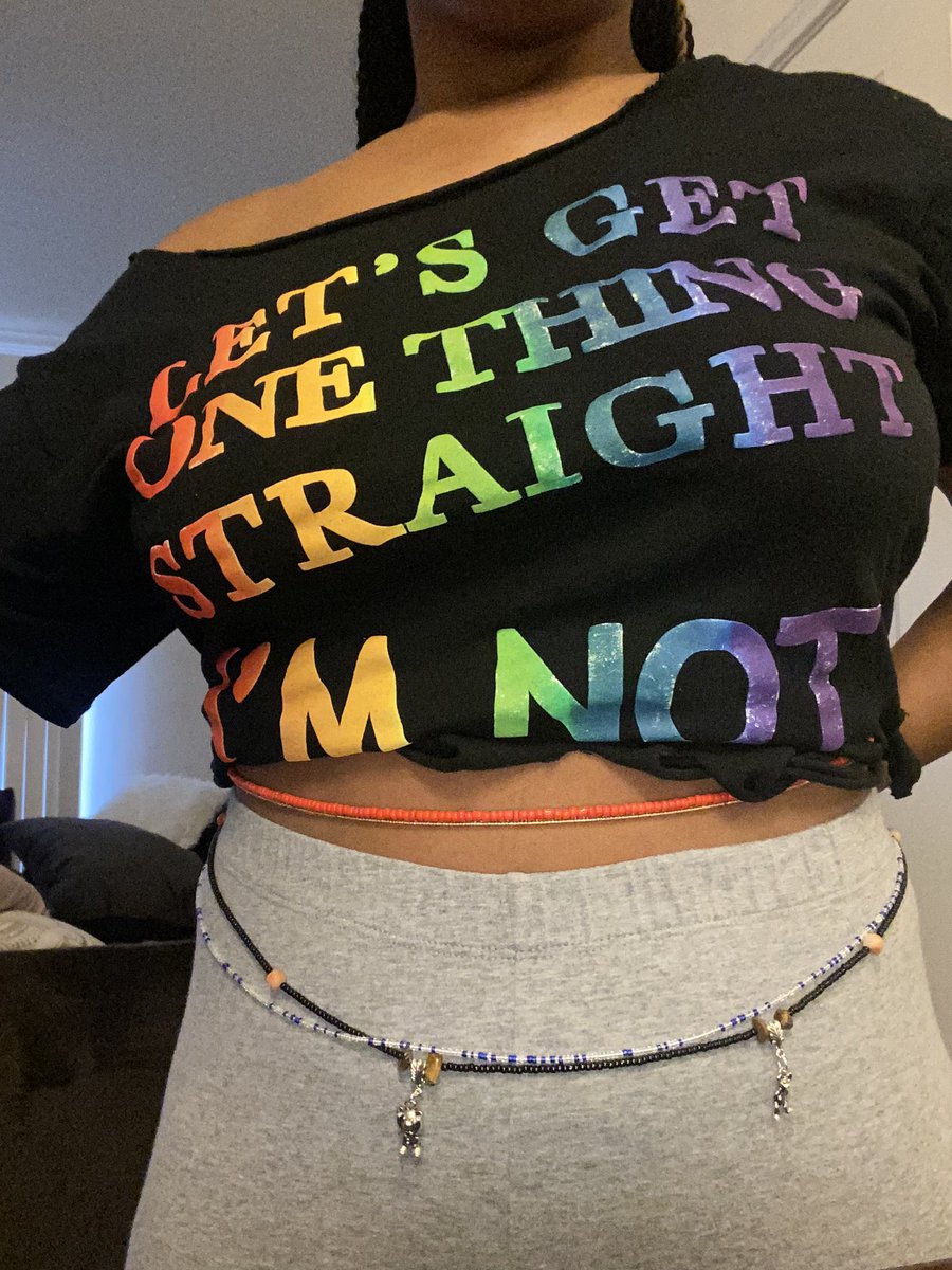 BeauniqueS's tweet photo. My waist beads open me up to awareness. They let me know when I’m taking in too much and need to let some go. They constantly remind me of my power &amp; essence. They teach me to embrace my feminine energy. They allow my inner goddess flourish. 
#waistbeads #waistsnatched #aligned https://t.co/kavIhrf1A8