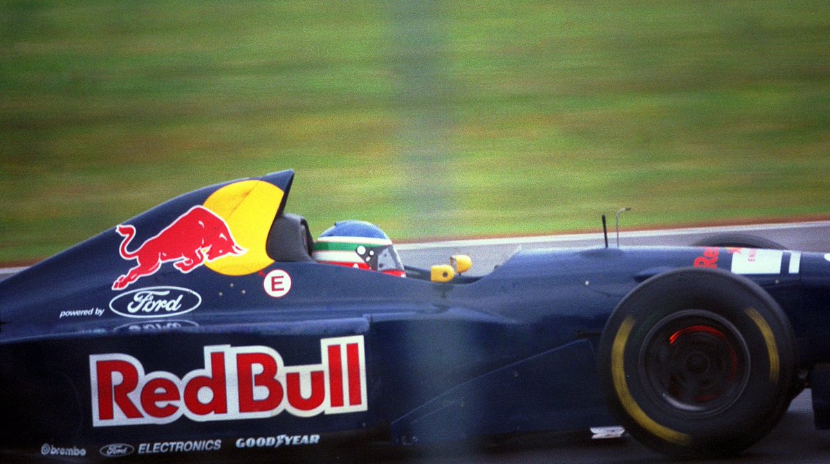 Se7en Pa Twitter Here S Another One Some Might Not Know J C Bouillon Was A Fan Of Ivan Capelli And Coloured His Own Helmet Almost Like Ivan S One T Co Fuwtvmble7 Se7en Pa Twitter Here S Another One Some Might Not Know J C Bouillon Was A Fan Of Ivan Capelli And Coloured His Own Helmet Almost Like Ivan S One T Co Fuwtvmble7