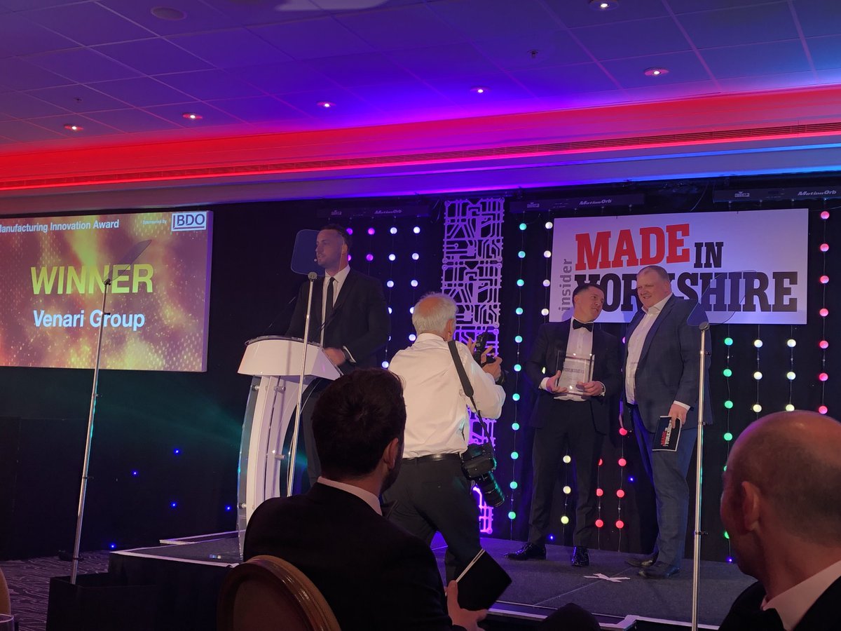 Awards are back 🤩 

Congratulations to all finalists ⁦@madeinyorks⁩ sponsored by ⁦<a href="/bdoaccountant/">BDO UK</a>⁩ and ⁦<a href="/SPB_Global/">Squire Patton Boggs</a>⁩ with BDO’s North Head of Manufacturing, Steve Talbot presenting ⁦@VenariUK⁩ with Manufacturing Innovation Award 👏🏻 ⁦<a href="/insideryorks/">Insider</a>⁩