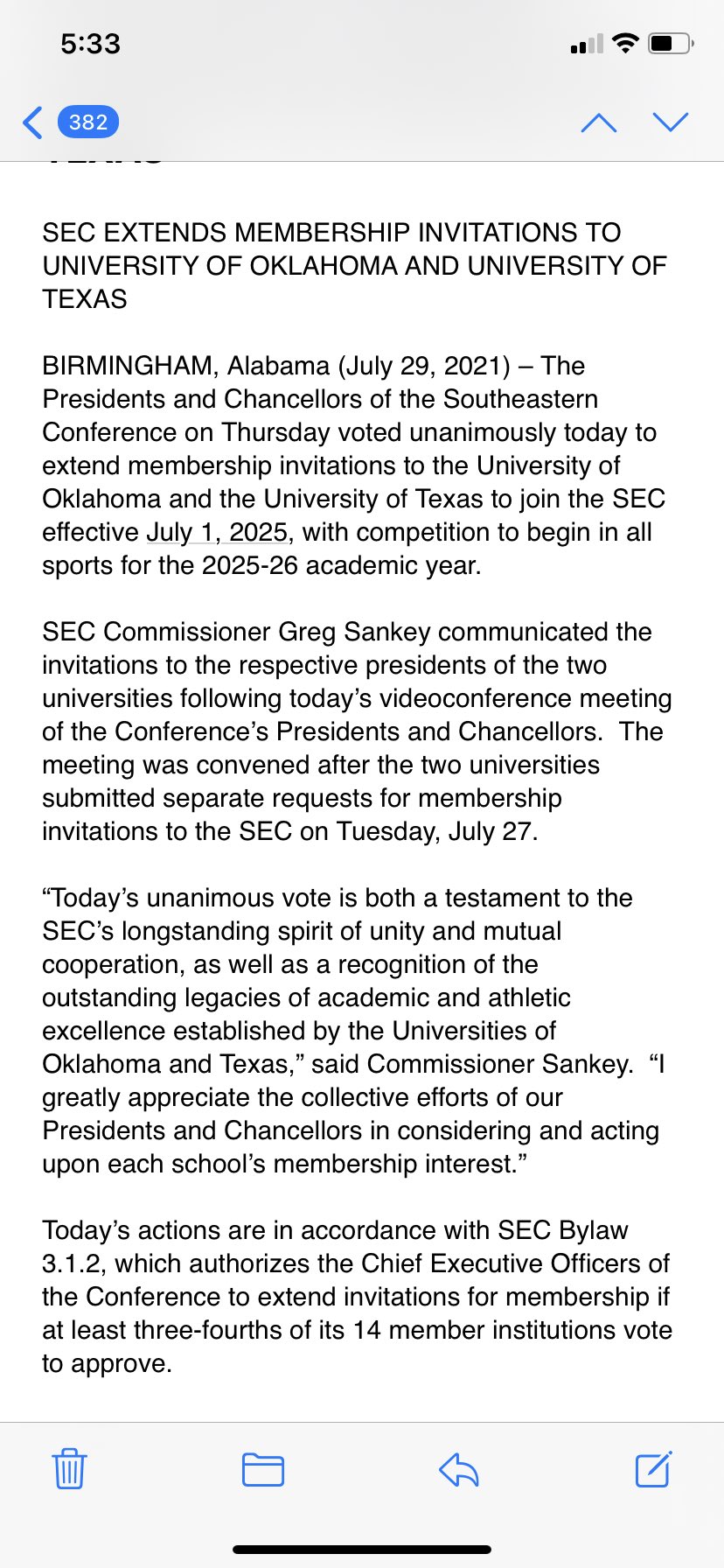 E7fou8TXEAgayGp?format=jpg&name=large