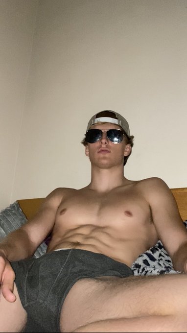 RT when you see the surprise 😉 https://t.co/postR5ycC9