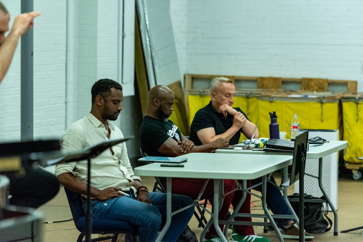 Washington National Opera (@washnatopera) on Twitter photo We can't wait to share these new operas with you. 😍
Enjoy a look at our recent piano workshop for @kamalasankaram & <a href="/nycnovel/">A.M. Homes</a>'s "Rise" and @bamuthi & <a href="/simoncarlos1/">Carlos Simon</a>'s "it all falls down," part of this season's monument-inspired #WrittenInStoneWNO works ➡ tkc.co/wno/home/2021-… We can't wait to share these new operas with you. 😍
Enjoy a look at our recent piano workshop for @kamalasankaram & <a href="/nycnovel/">A.M. Homes</a>'s "Rise" and @bamuthi & <a href="/simoncarlos1/">Carlos Simon</a>'s "it all falls down," part of this season's monument-inspired #WrittenInStoneWNO works ➡ tkc.co/wno/home/2021-…