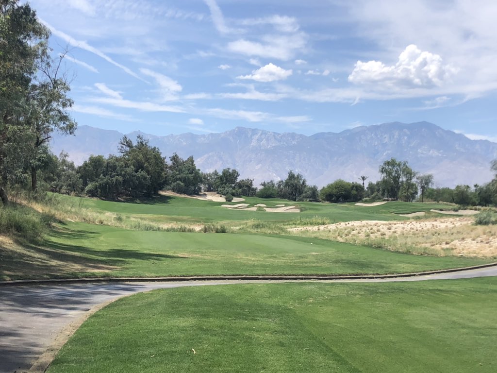 Round #15 at <a href="/ShadowRidgeGolf/">Shadow Ridge</a>.  Was 😡 at @NickFaldo006 but a couple birdies on the back nine makes everything better 😃