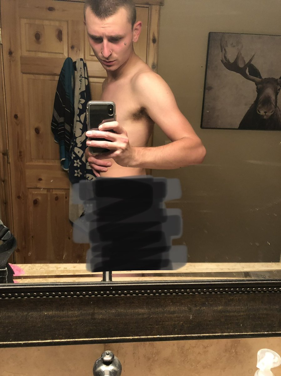 doctorceej's tweet photo. Catch a glimpse of my 🍑 through the link in my bio. Working out does pay off 😛 #brandnew https://t.co/6DhLul2mPi