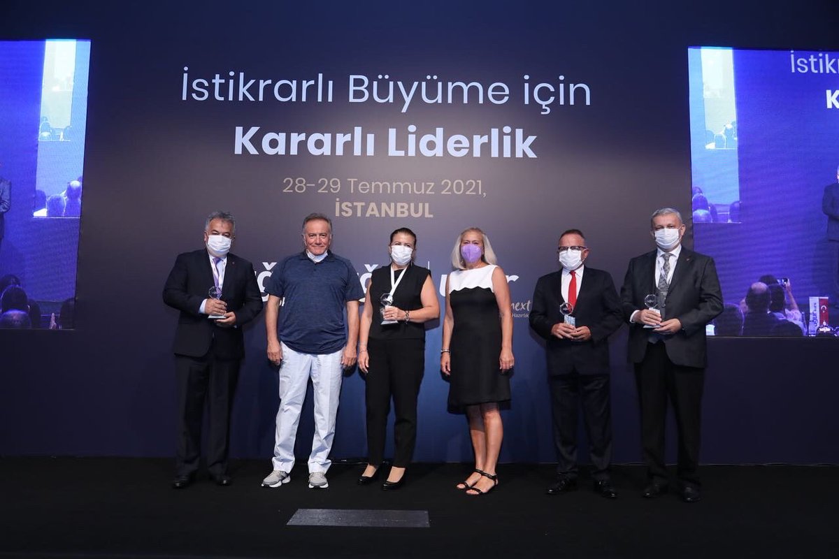 ‘İstikrarlı Büyüme İçin Kararlı Liderlik’ toplantımız plaket törenimiz ile sona erdi. Tüm değerli kurucularımıza ve katılımcılarımıza teşekkür ederiz. 🙏🏻

#TürkiyeninEğitimGücüyüz