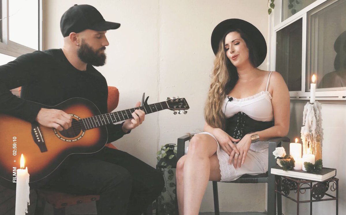 ShadowAndShines's tweet photo. We Did A Thing ✨🤍⁠ Stay Tuned…

⁠
#music #singersongwriter #singer #torontomusic #acoustic #blues #americana #indie #southerngothic #southern #follow #duo #witch #folk #folkrock #folkmusic #witchyvibes #thursday #indiefolk #southernrock https://t.co/nbv4GMPYsB