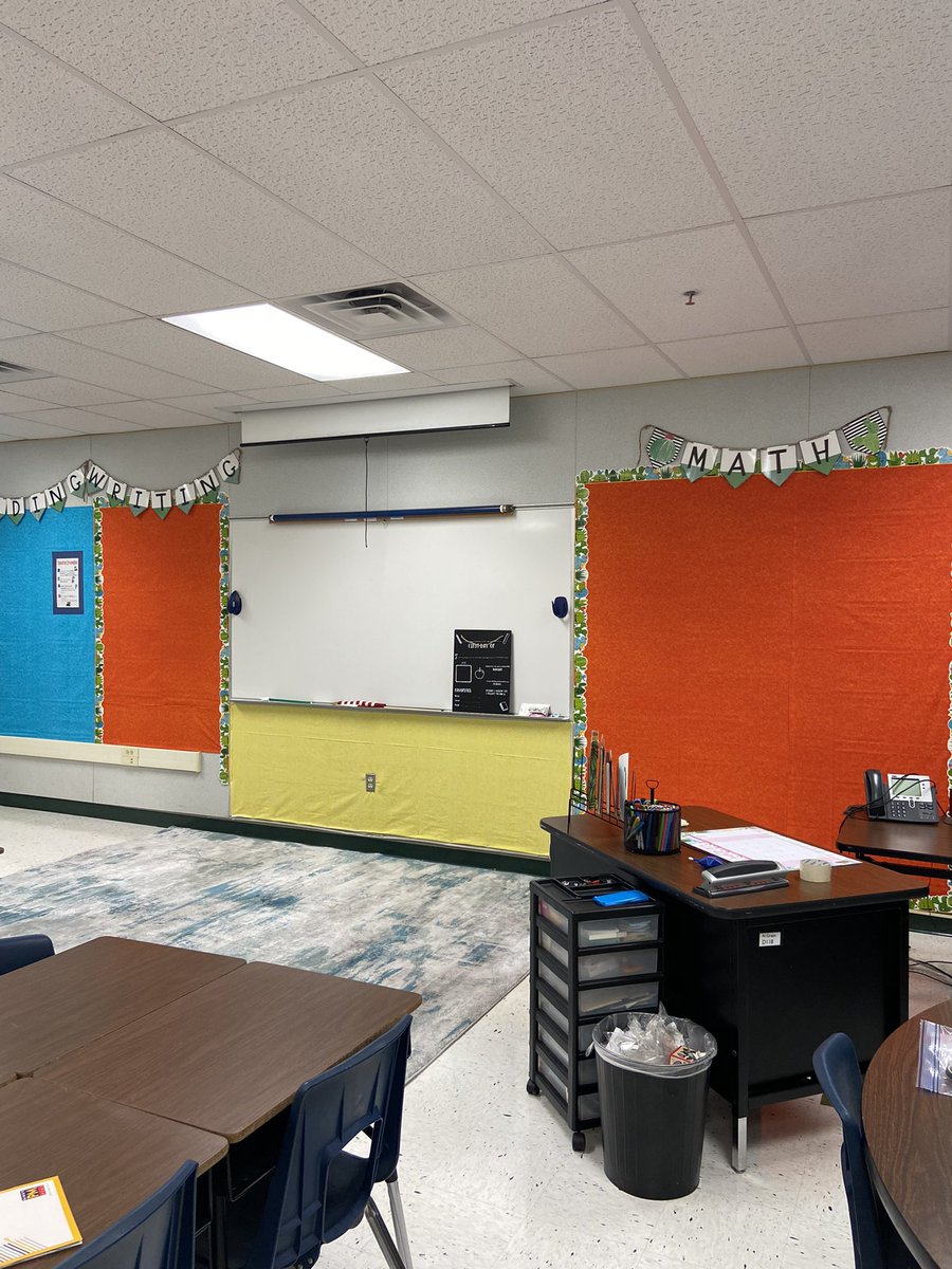 Beesreader's tweet image. This Nichols Mustang is off to a great start! Busy day!💕🌵 His mentor gave him the sweetest goodie basket!💕@Beesreader @NISDNichols @NISD