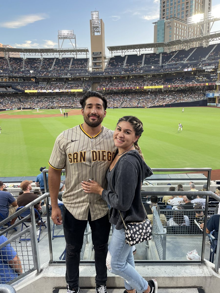 Family time <a href="/Padres/">San Diego Padres</a> #hungryformore