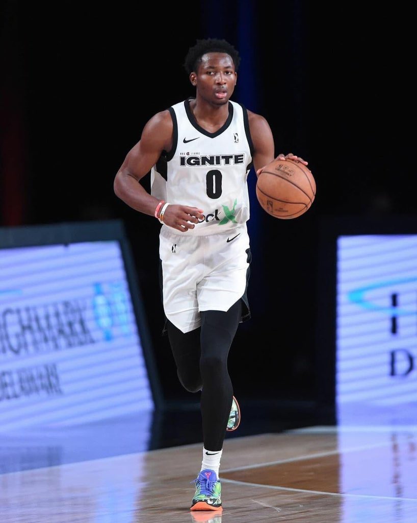 DanielMirimo's tweet photo. Congratulations @JonathanKuming6 on making it to the #NBA with the 7th pick. From Goma, DRC to Oakland, USA &amp; the @warriors, the best is yet to come #Mwanamboka
#Congo #NBADraft #DubNation https://t.co/Igs5cGPVAp