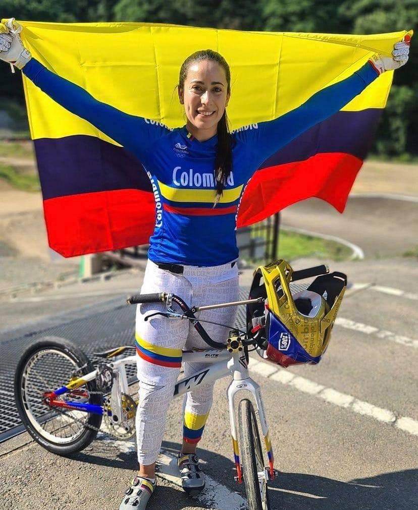 Vamos #ReinaDelBMX @marianapajon 🙏