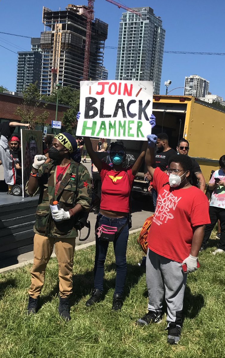 BlackHammerChi's tweet photo. #therealgazi Without CIC Gazi, the Chicago/Illinois chapter wouldn’t be here. In their time here they forged us to be brave, work for the people, overcome our fears and become leaders. And gave a speech to 38,000 people calling them to fight colonialism, you know, #VanguardTingz https://t.co/E82fHH3jLB