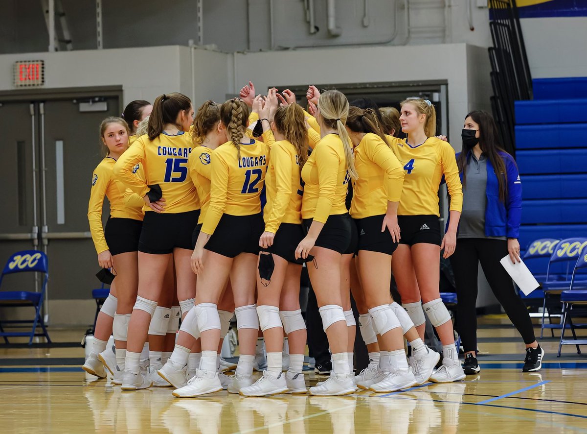 ICC Alumni Volleyball game August 14; 2 pm at the CougarPlex. Hoping to get several alums back to play. If you do not want to play please come and cheer on all the ICC Cougars past and present!!  Spread the word!! <a href="/ICC_Cougars/">ICC Athletics</a>