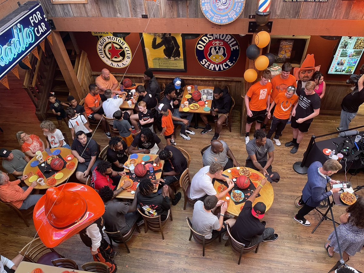 CalebMac21's tweet photo. Packed house at Eskimo Joe’s in support of potential No. 1 pick Cade Cunningham under an hour before the draft https://t.co/f0MZkbWn0b