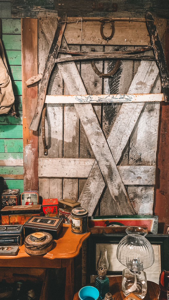 TheRealHCD's tweet photo. You gotta go to Blossom Antiques &amp; Collectables in Benton, NL! Located about 15 mins east of Gander. If you’re a fan of everything vintage, this is a must. My friend Renelle’s parents own the shop so we had a little photoshoot yesterday. 😄😎 #ExploreNL #YourBackyardBeckons https://t.co/MqtTiG08W6