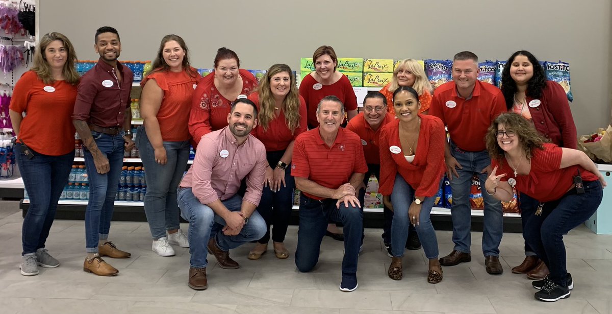 DavePFromTarget's tweet image. So proud of the T1188 and T2430 Warwick Teams!  We had the pleasure of hosting our CEO Brian Cornell and they nailed it.  It was an amazing experience to walk with such an incredible leader! 

#worksomewhereyoulove #target