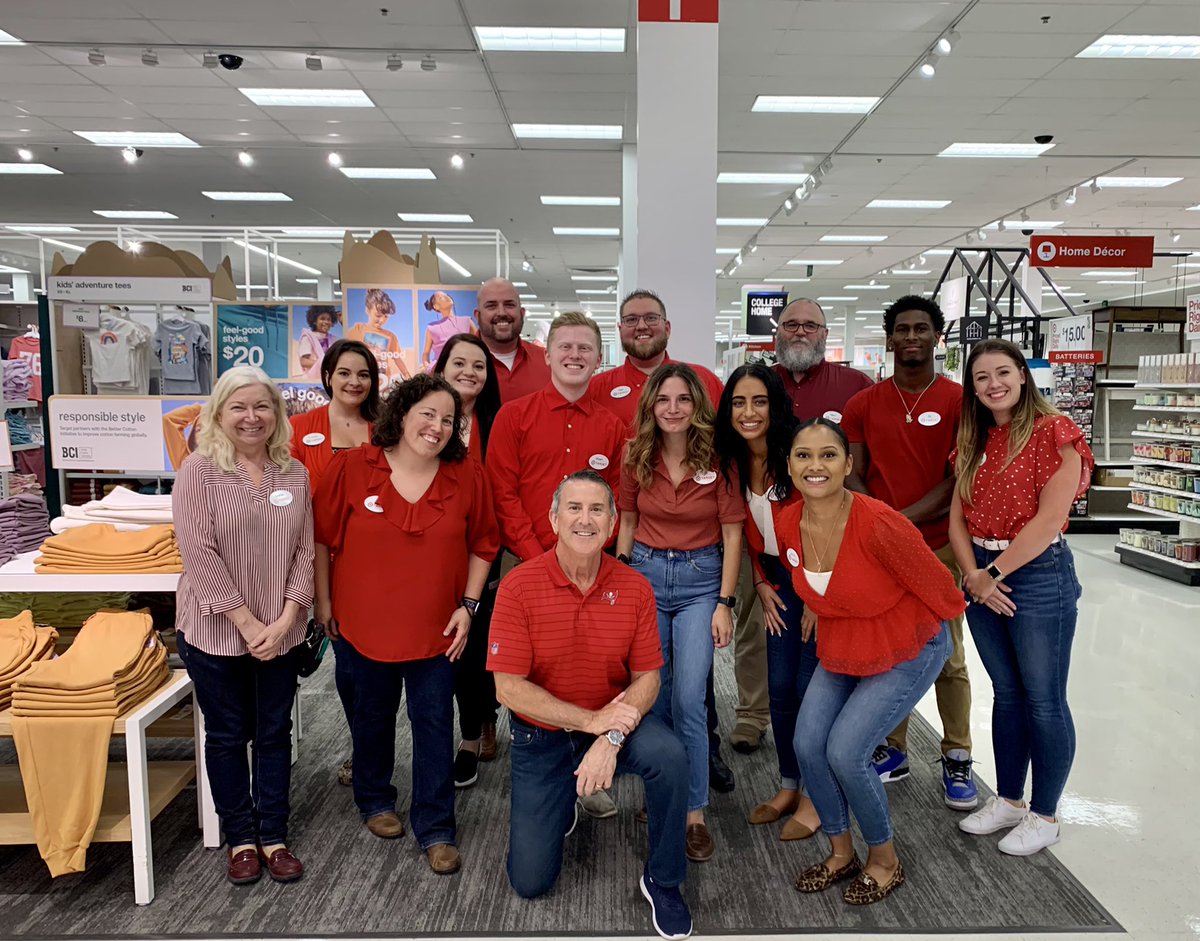 DavePFromTarget's tweet image. So proud of the T1188 and T2430 Warwick Teams!  We had the pleasure of hosting our CEO Brian Cornell and they nailed it.  It was an amazing experience to walk with such an incredible leader! 

#worksomewhereyoulove #target